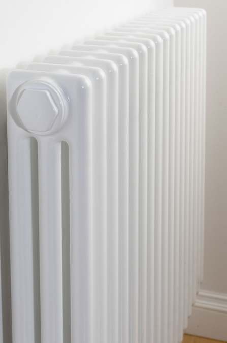 Zehnder Charleston 3 Column Radiator - White (H)500mm x (W)1042mm  