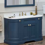 Traditional Bathroom Furniture