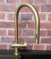 Mayhill Black & Rose Gold Single Lever Pull Out Kitchen Tap - Tailored