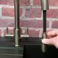 Nuie Side Action Pull Out Kitchen Rinser Tap (KC318)