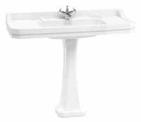 Burlington_Edwardian_120cm_Basin_and_Classic_Pedestal_3TH.PNG