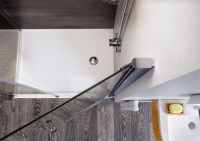 Aquadart Venturi 6 1000mm Pivot Shower Door