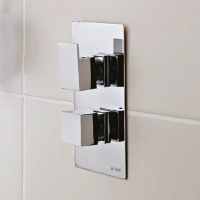 Kourt Thermostatic Concealed Shower Valve with Riser Rail Kit 