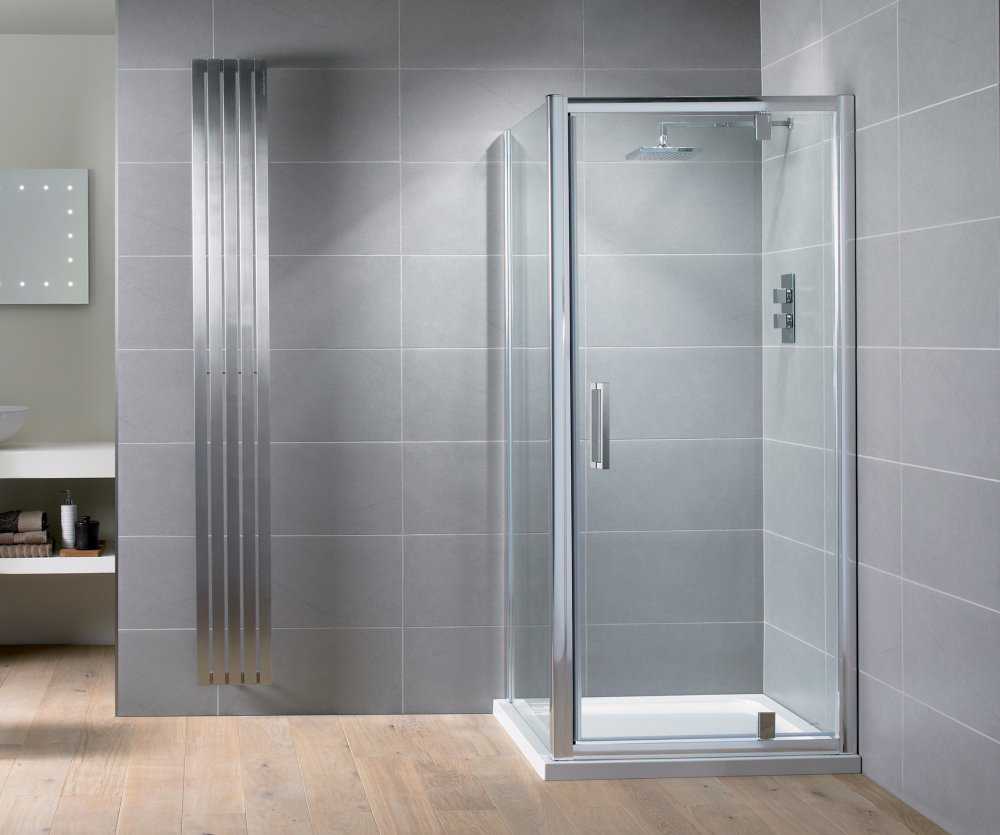 Aquadart Venturi 8 760mm Pivot Shower Door